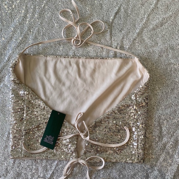 Wild Fable Women's Sequin Halter Crop Top Size XS - Picture 10 of 14